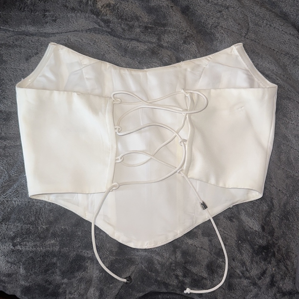 princess polly sleeveless cropped top